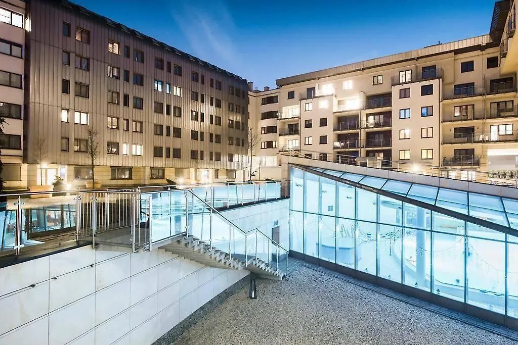 Premium Apartment For Old Town & Jewish Quarter - Balcony Plus Pool Onsite Krakow