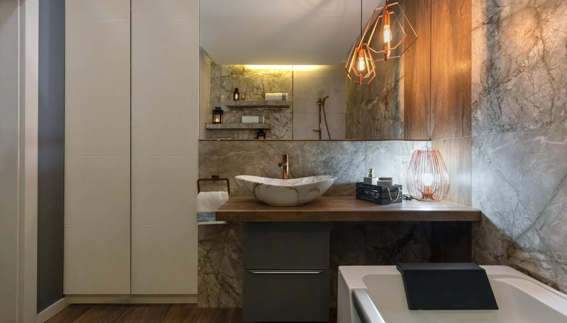 Premium Apartment For Old Town & Jewish Quarter - Balcony Plus Pool Onsite Kraków